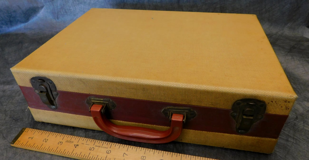 Singer Dressmaker Manikin Doll Set Toy Sewing Machine