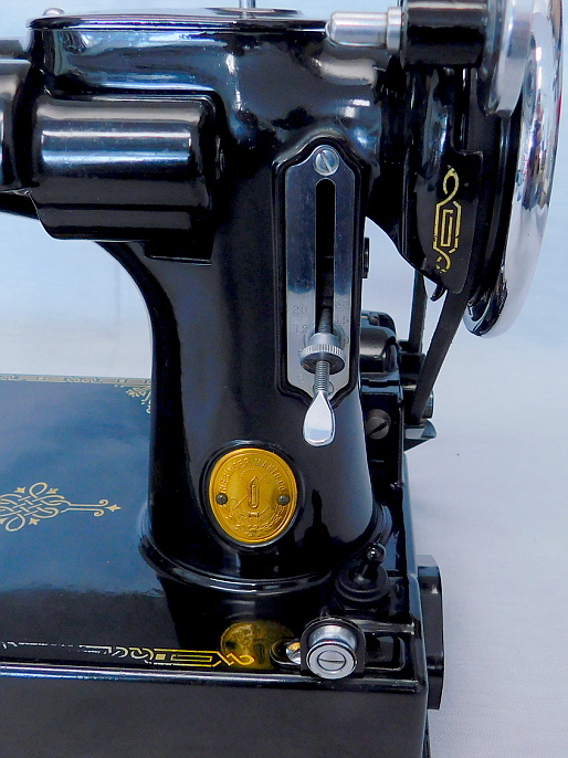 1939 Singer Featherweight 221 TOP DECAL Sewing Ma