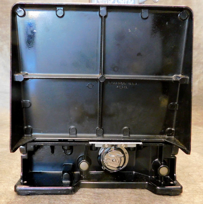 1947 Black Singer Featherweight 221 Sewing Machine (AG978590)