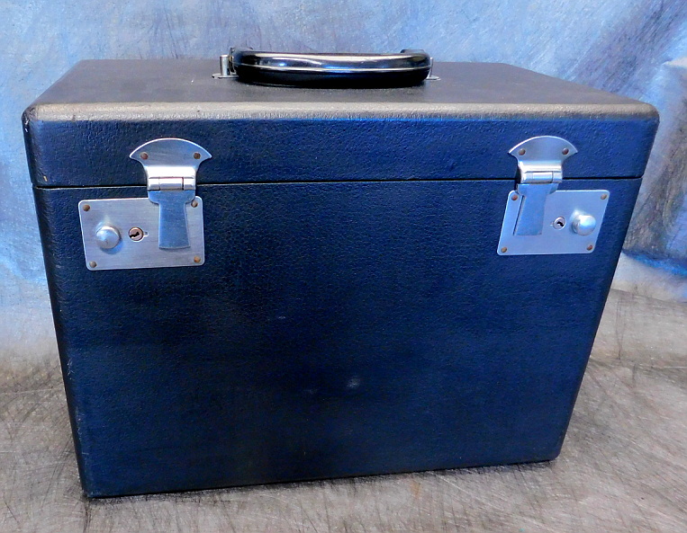 1948 Black Singer Featherweight 221 Sewing Machine AH551175