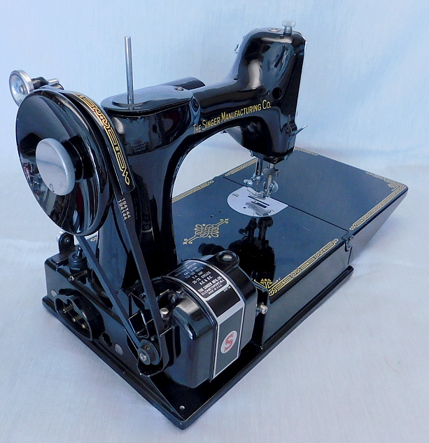 1950 Black Singer Featherweight "Centennial" 221 Sewing Machine