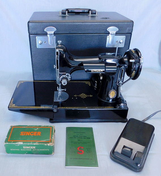 1950 Black Singer Featherweight "Centennial" 221 Sewing Machine
