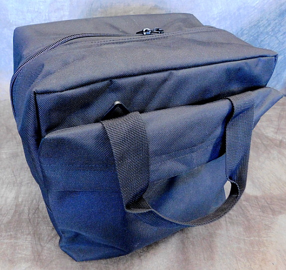 1953 Black Singer Featherweight 221 Sewing Machine (AL543762)