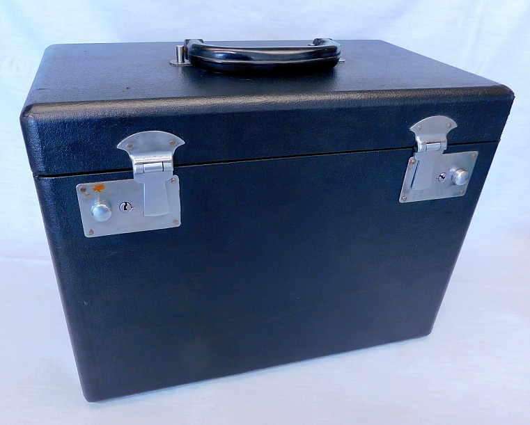 1955 Black Singer Featherweight 221 Sewing Machine (AM144625)