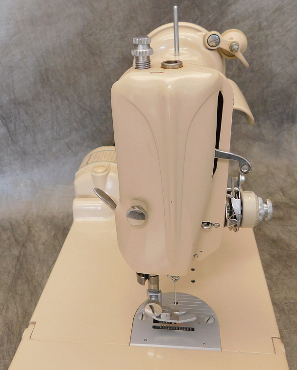 Tan Singer Featherweight Sewing Machine JE159511